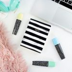 mesa oficina trabajador start up moderno